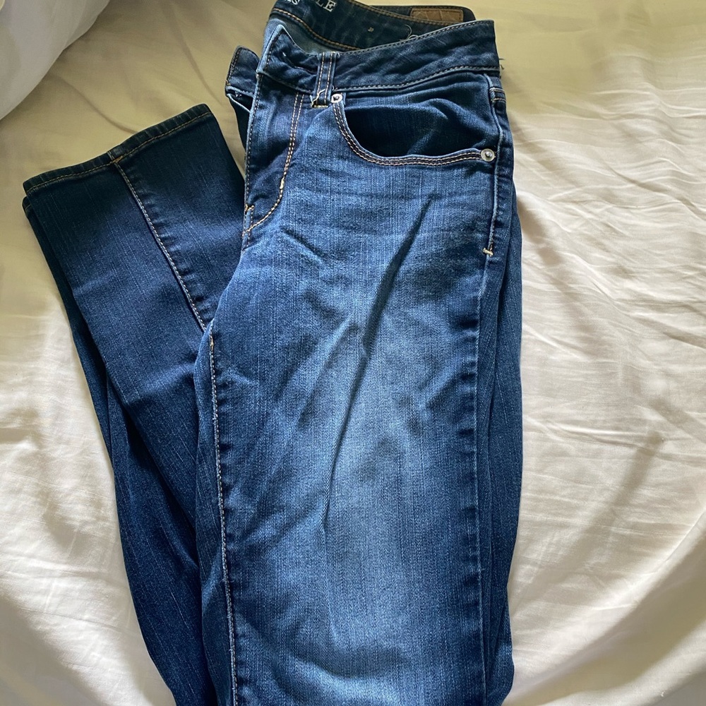 🌼American Eagle Skinny Jeans🌸